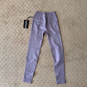 ALPHALETE HALO Leggings in Lavender NWT